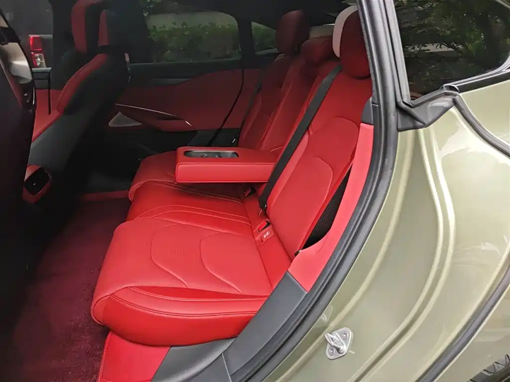 Xiaomi Auto Xiaomi SU7 2024 RWD Ultra Long Range Advanced Smart Driving Pro Edition фото 15