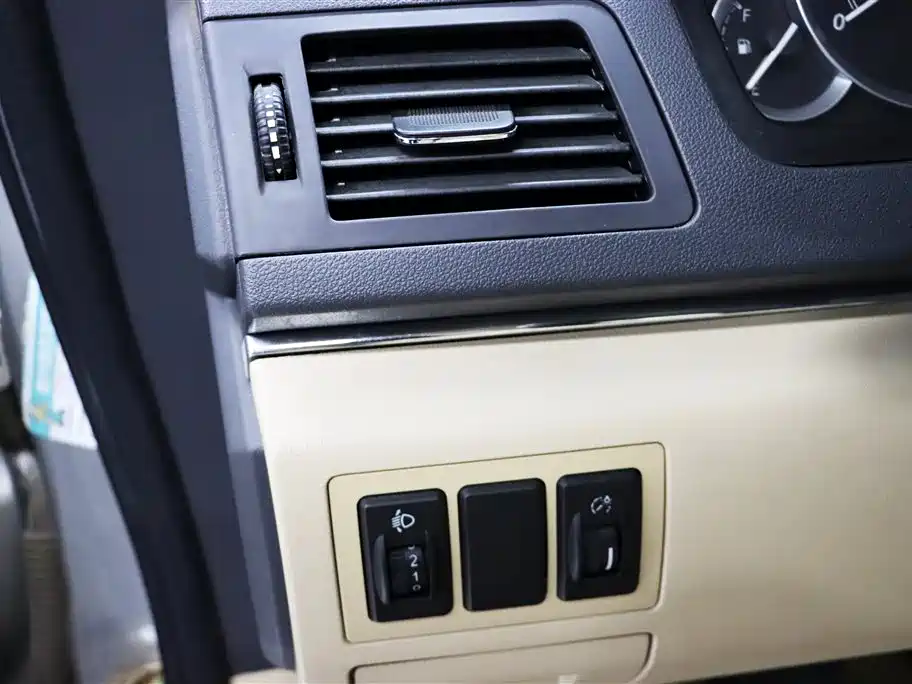 BAIC E-Series 2014 2013 Sedan 1.5L Automatic Joy Edition
