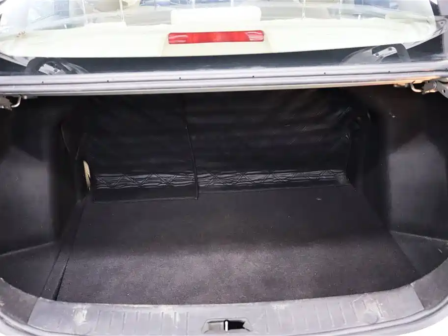 BAIC E-Series 2014 2013 Sedan 1.5L Automatic Joy Edition