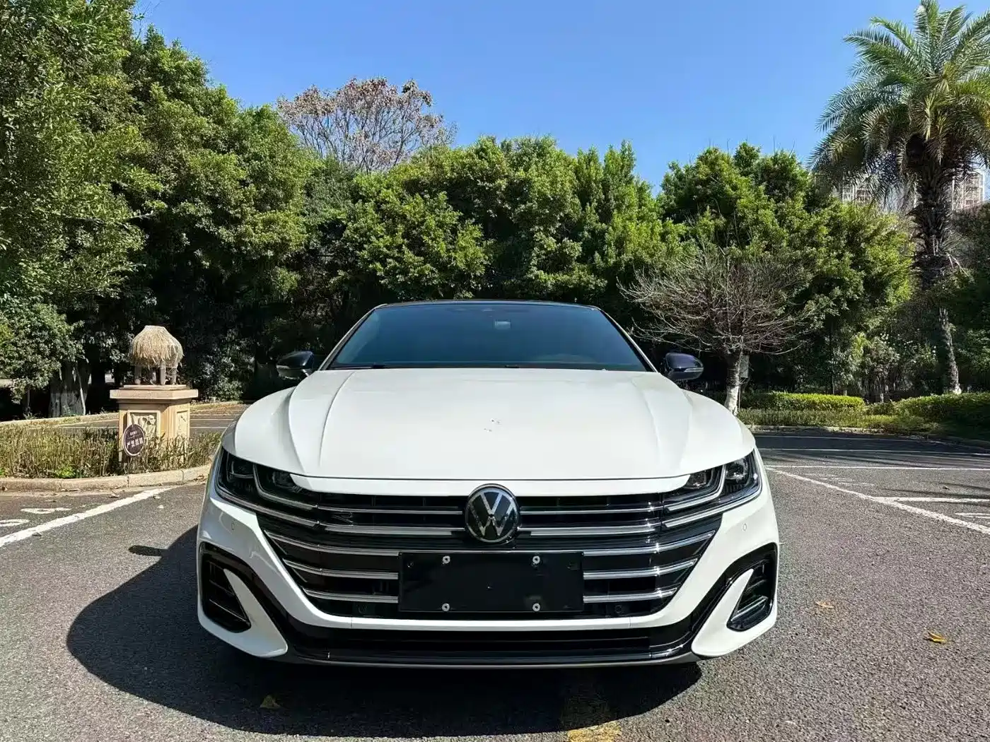 Volkswagen FAW-Volkswagen CC 2024 380TSI Eye-catching Edition фото 2