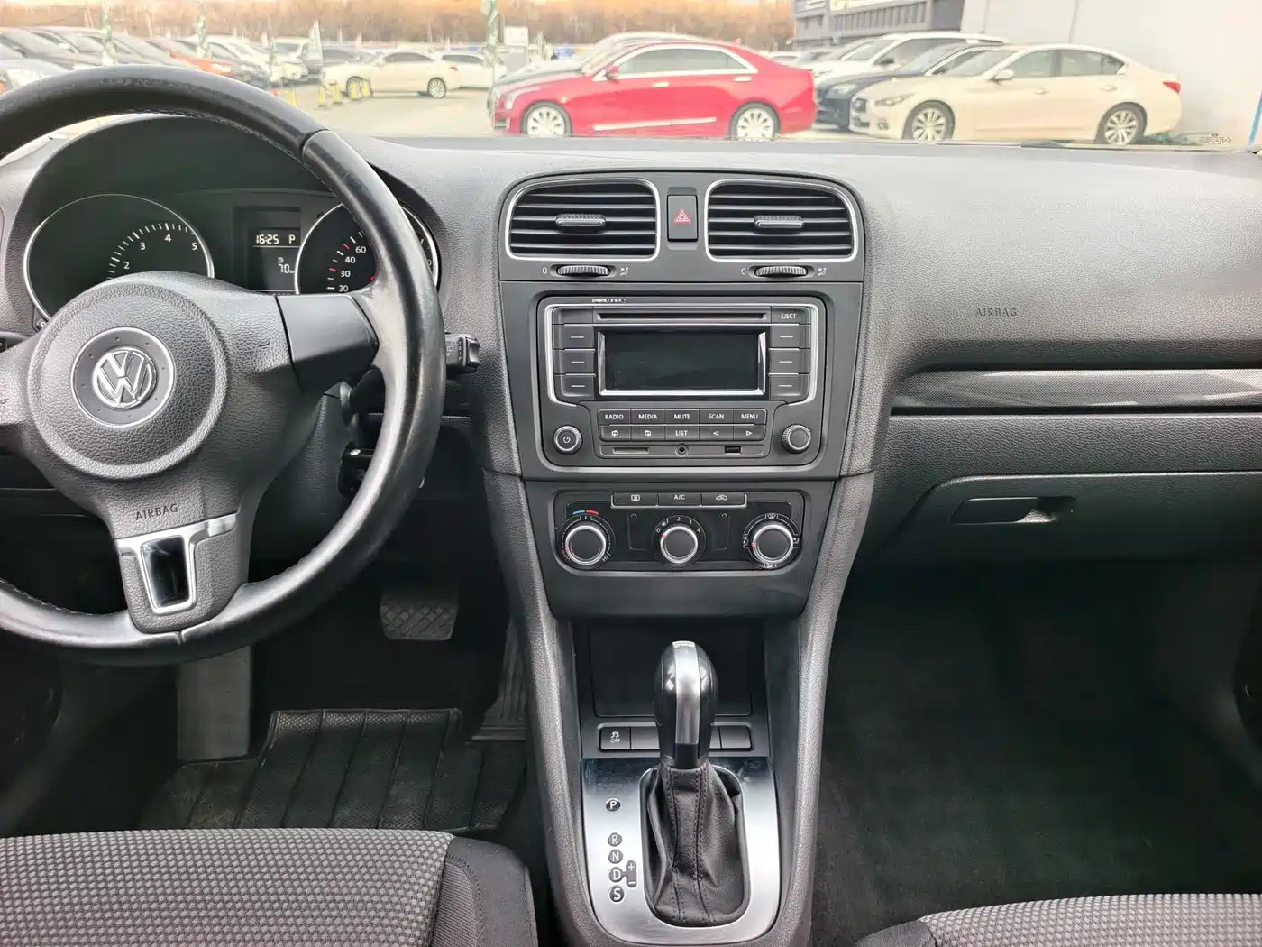 Volkswagen Golf 2012 1.4TSI Automatic Comfort фото 12