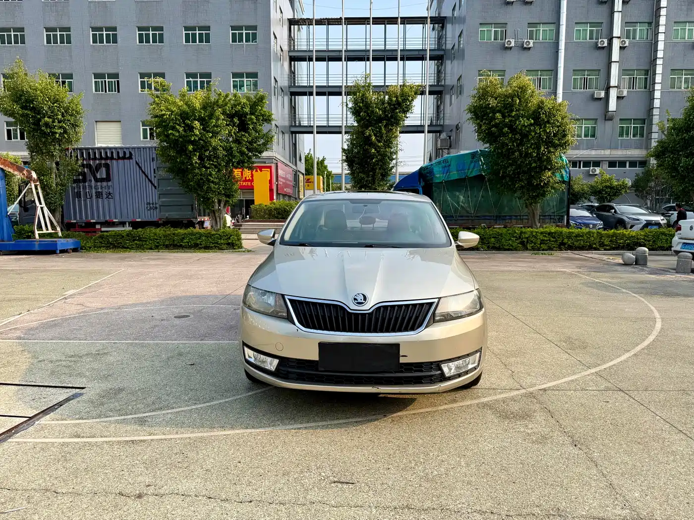 Škoda Rapid 2013 1.6L Automatic Smart Selection фото 2