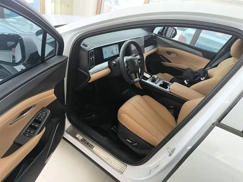 BYD Song L DM-i 2025 Model Smart Drive Edition 112km Leading Type фото 16