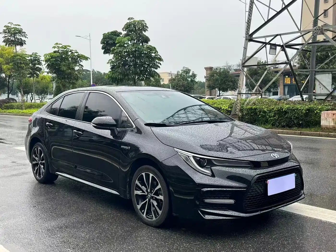 Toyota Levin 2022 Dual Engine 1.8H E-CVT Sport Edition фото 3