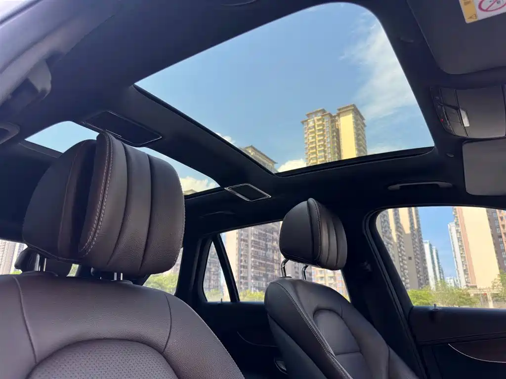 Mercedes-Benz GLC 2021 GLC 300 L 4MATIC Sporty фото 21
