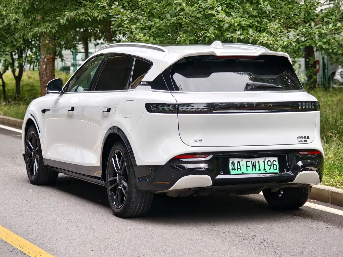 Voyah Auto VOYAH FREE 2024 Ultra Long Range Intelligent Driving Edition фото 5