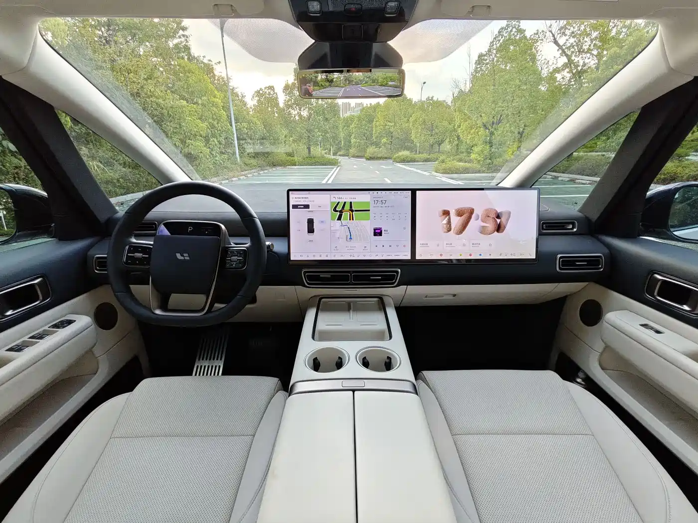 Li Auto MEGA 2025 Ultra Smart Renewal Edition фото 9