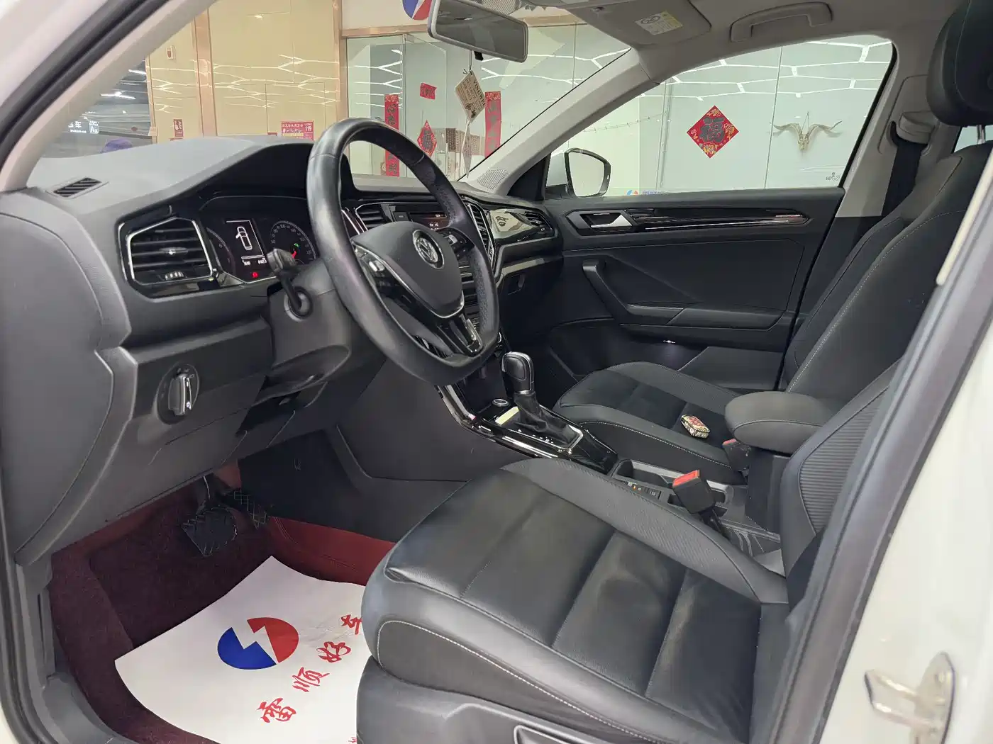 Volkswagen T-ROC 2019 280TSI DSG 2WD Comfort Type China V фото 9