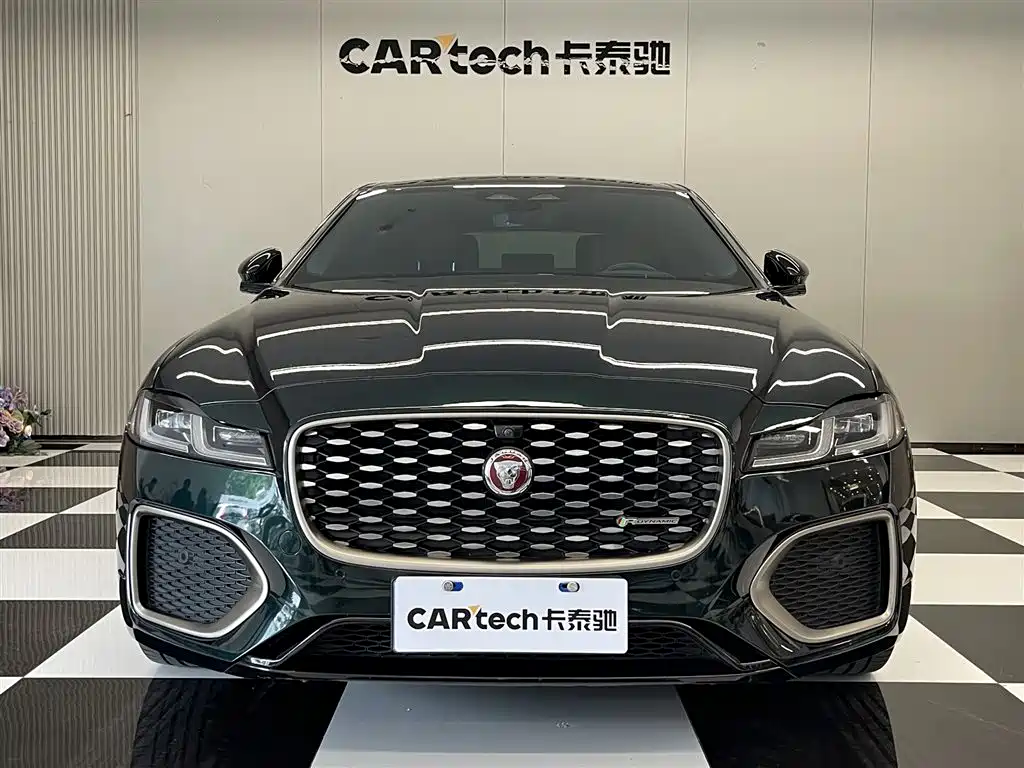 JAGUAR XFL