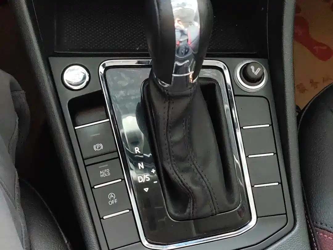 Volkswagen Bora 2020 1.5L Automatic Elite фото 13