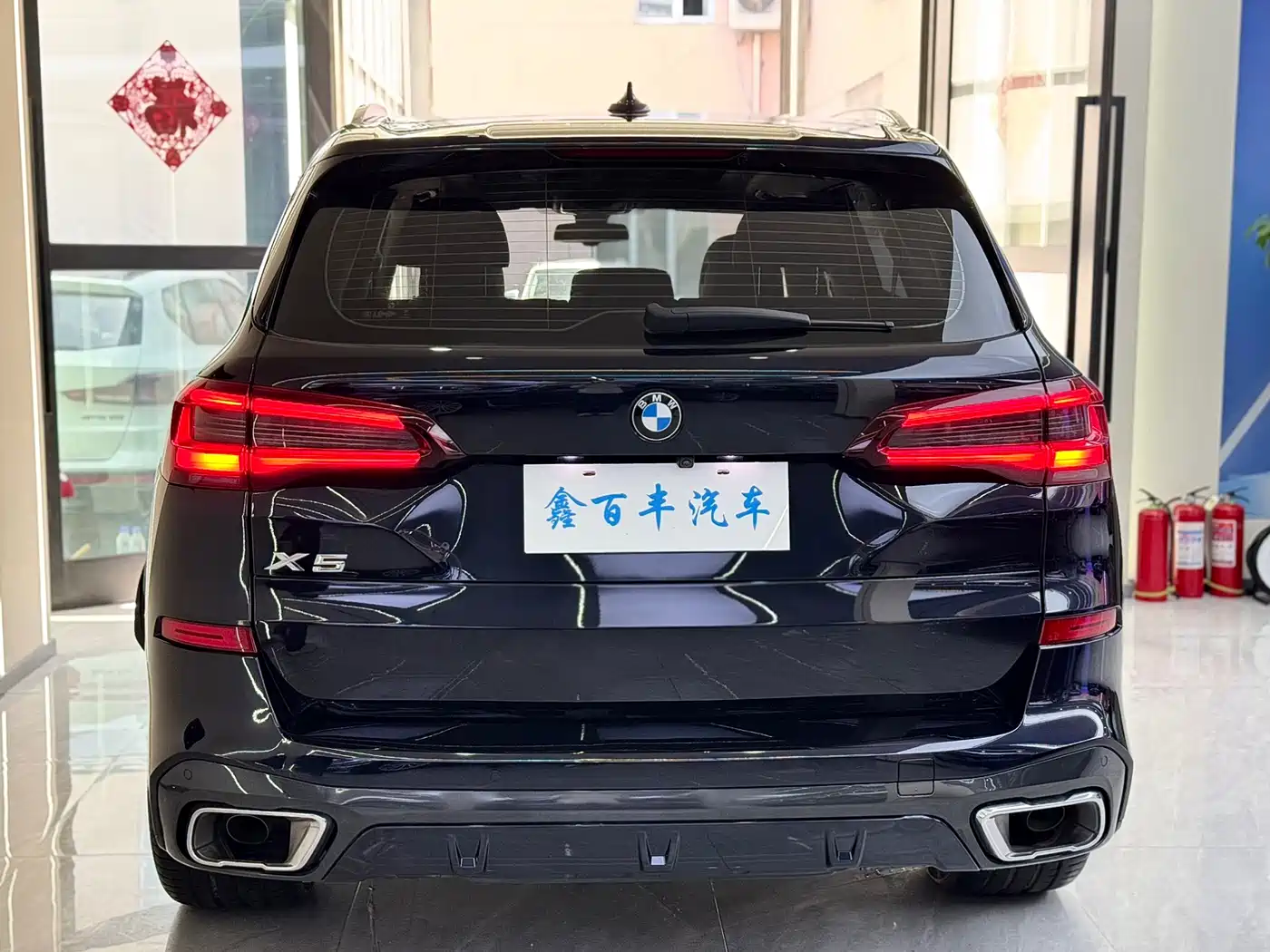 BMW X5 2022 xDrive 30Li Premium M Sport Package фото 9