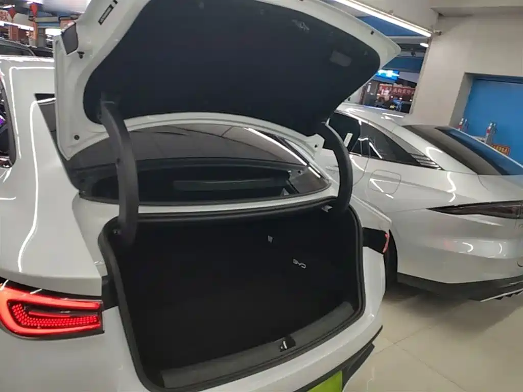 BYD Seal 06 New Energy 2025 DM-i Smart Drive 80KM Luxury фото 19