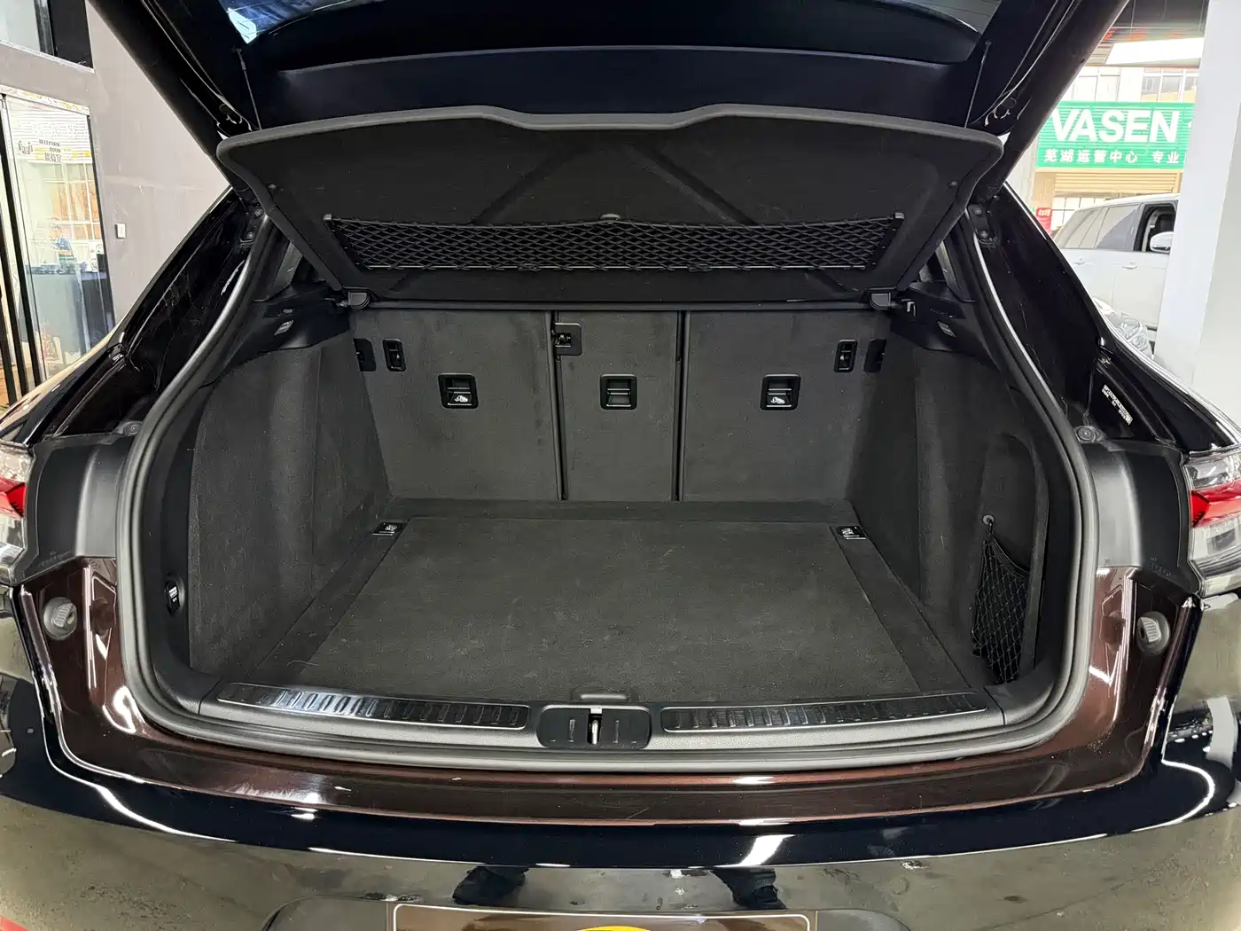 Porsche Macan 2018 Macan 2.0T фото 23