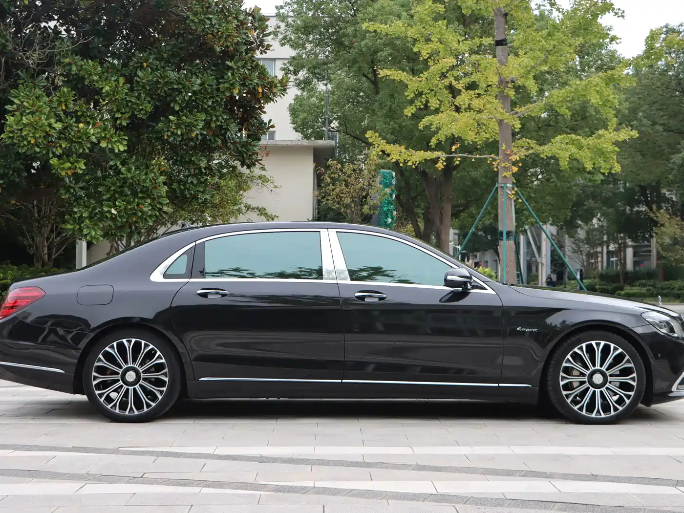 Mercedes-Benz Maybach S-Class 2020 S 450 4MATIC Collector's Edition фото 8