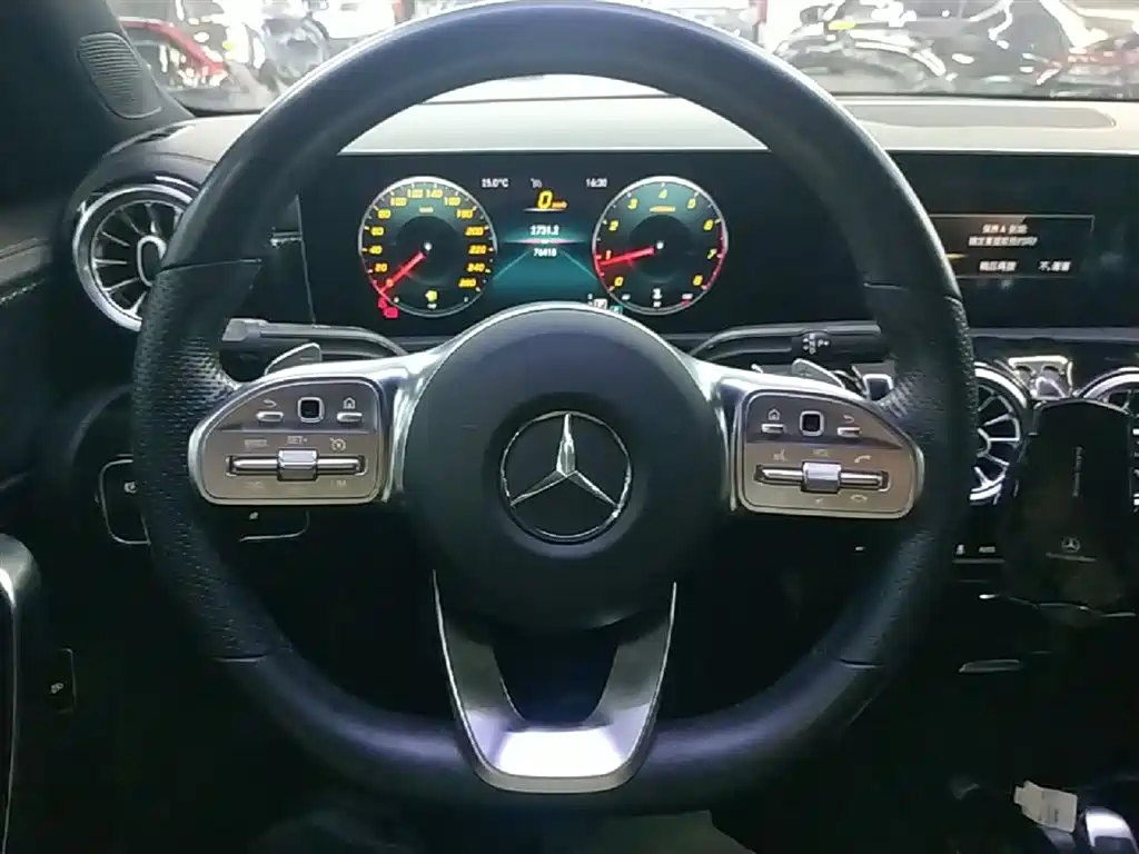 Mercedes-Benz A-Class 2019 A 200 L Sport Sedan фото 11