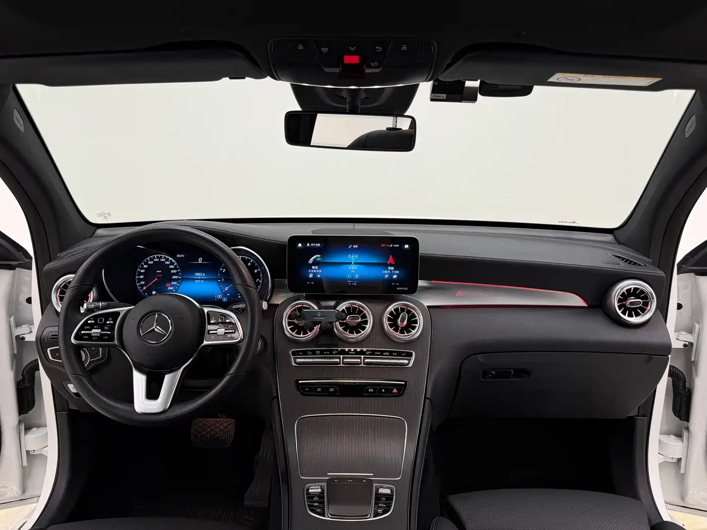 Mercedes-Benz GLC Coupe 2020 GLC 300 4MATIC Coupe SUV фото 12