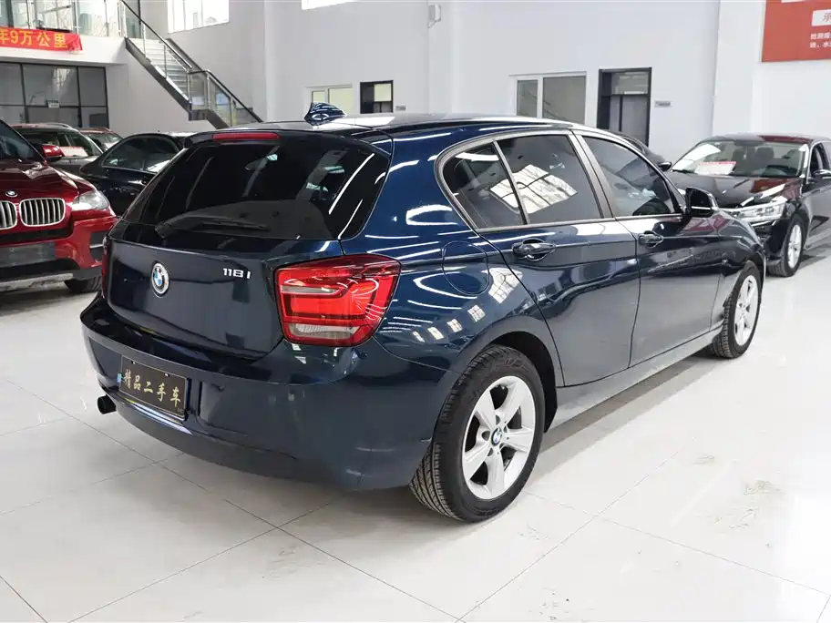BMW 1 Series (Import) 2013 Facelift 118i Sport Model фото 9