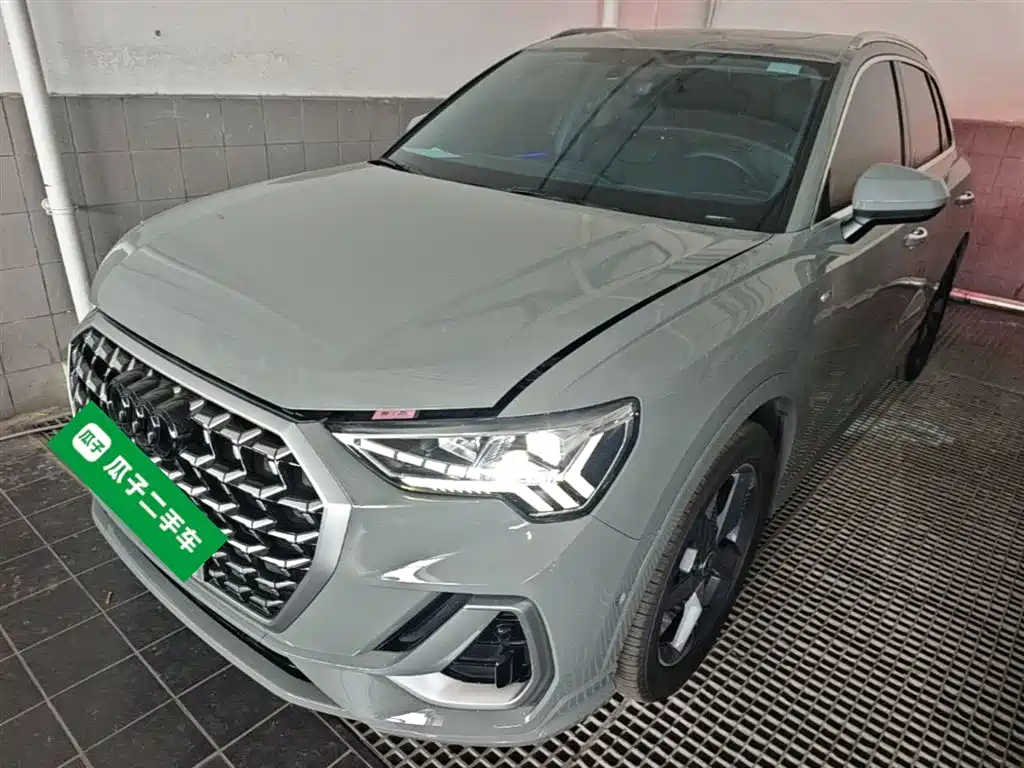 Audi Q3 2023 35 TFSI Fashion Dynamic Model (1.5T)