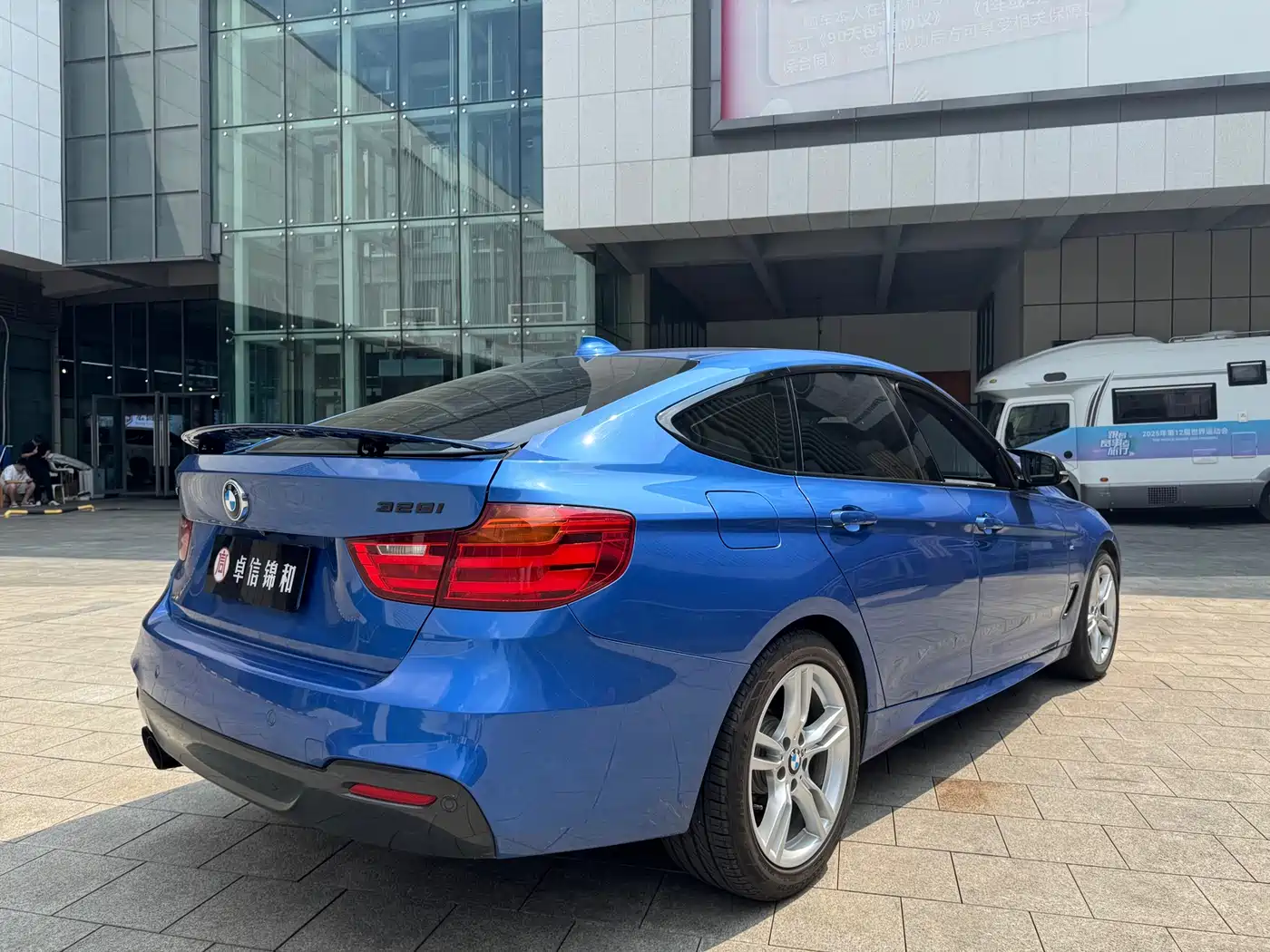 BMW 3 Series GT 2016 320i Design Package фото 11
