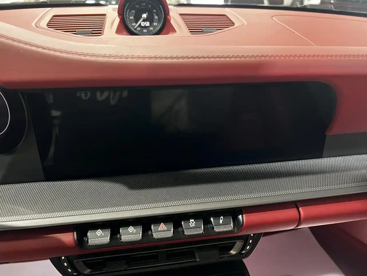 Porsche 911 2023 Carrera 3.0T фото 8