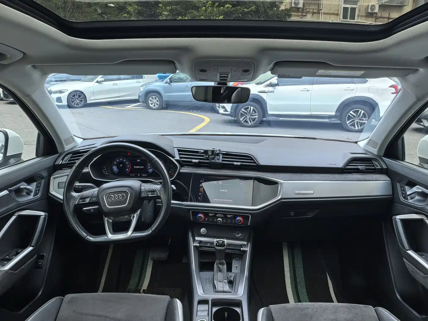 Audi Q3 2019 40 TFSI Fashion Dynamic фото 6