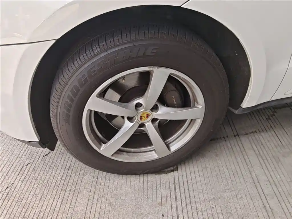Porsche Macan 2017 Macan 2.0T фото 23