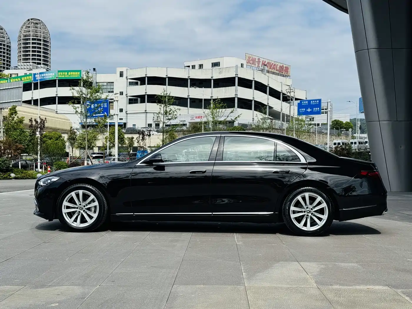 Mercedes-Benz S-Class 2024 S 400 L Business Edition фото 3