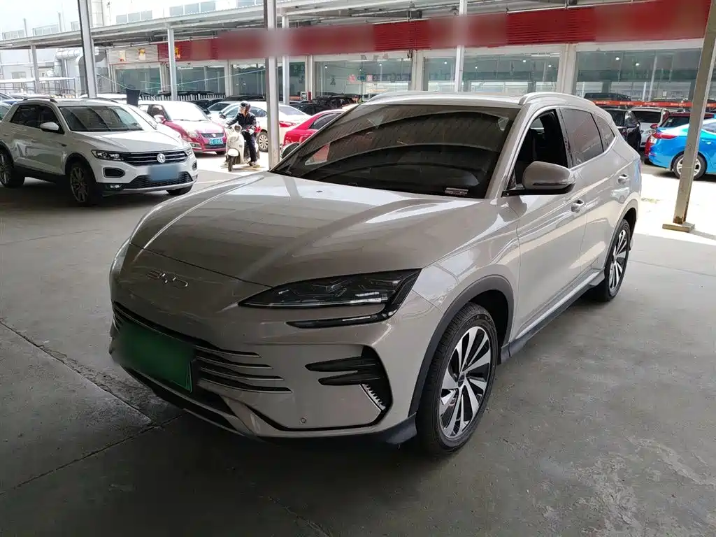 BYD Song PLUS PHEV 2024 Glory Edition DM-i 71km Luxury