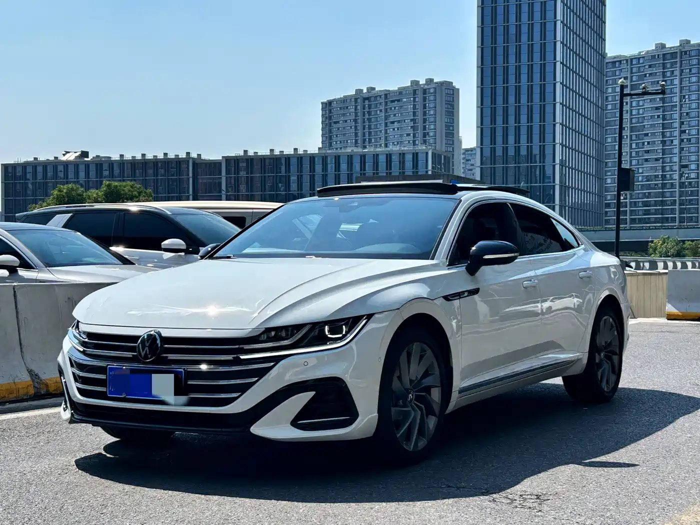 Volkswagen FAW-Volkswagen CC 2024 380TSI Eye-catching Public Sharing Edition