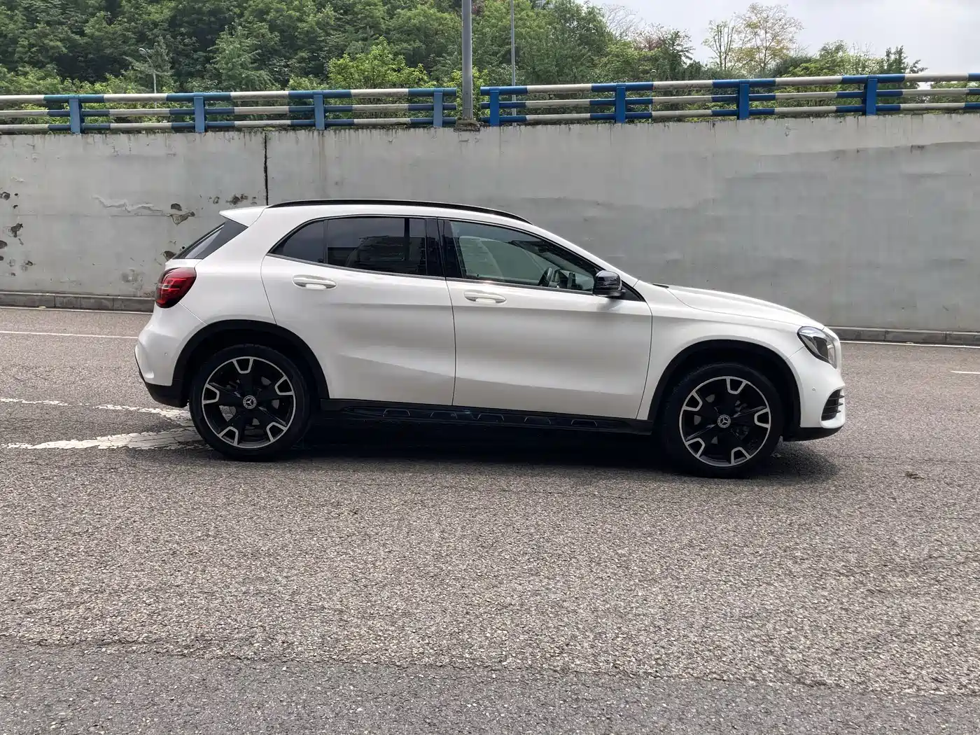 Mercedes-Benz GLA 2018 GLA 220 4MATIC Sport фото 13