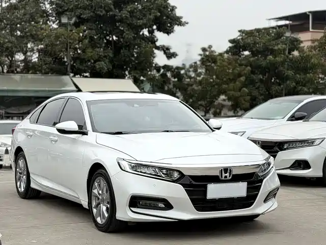 Honda Accord 2018 260TURBO Luxury Edition China V