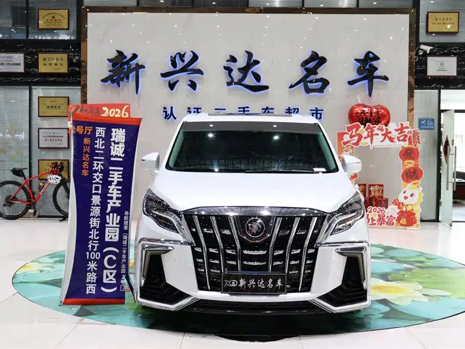 Buick GL8 2021 ES Landlord 653T Premium фото 2