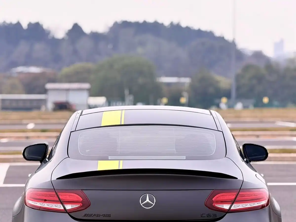 MERCEDES-BENZ C CLASS AMG