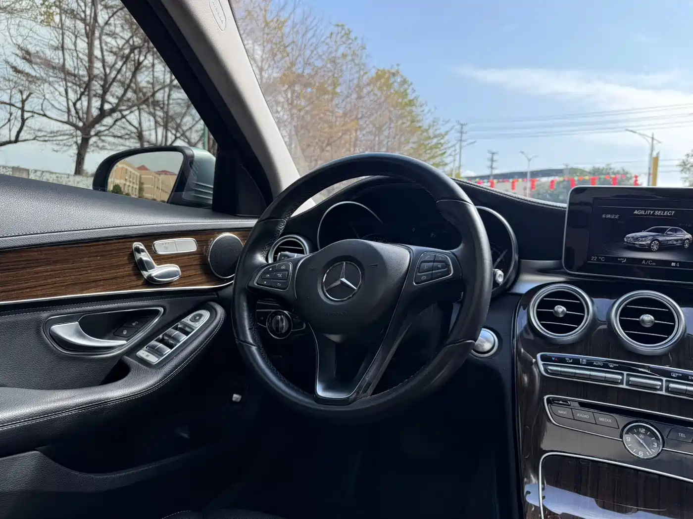 Mercedes-Benz C-Class 2015 C 200 L фото 20