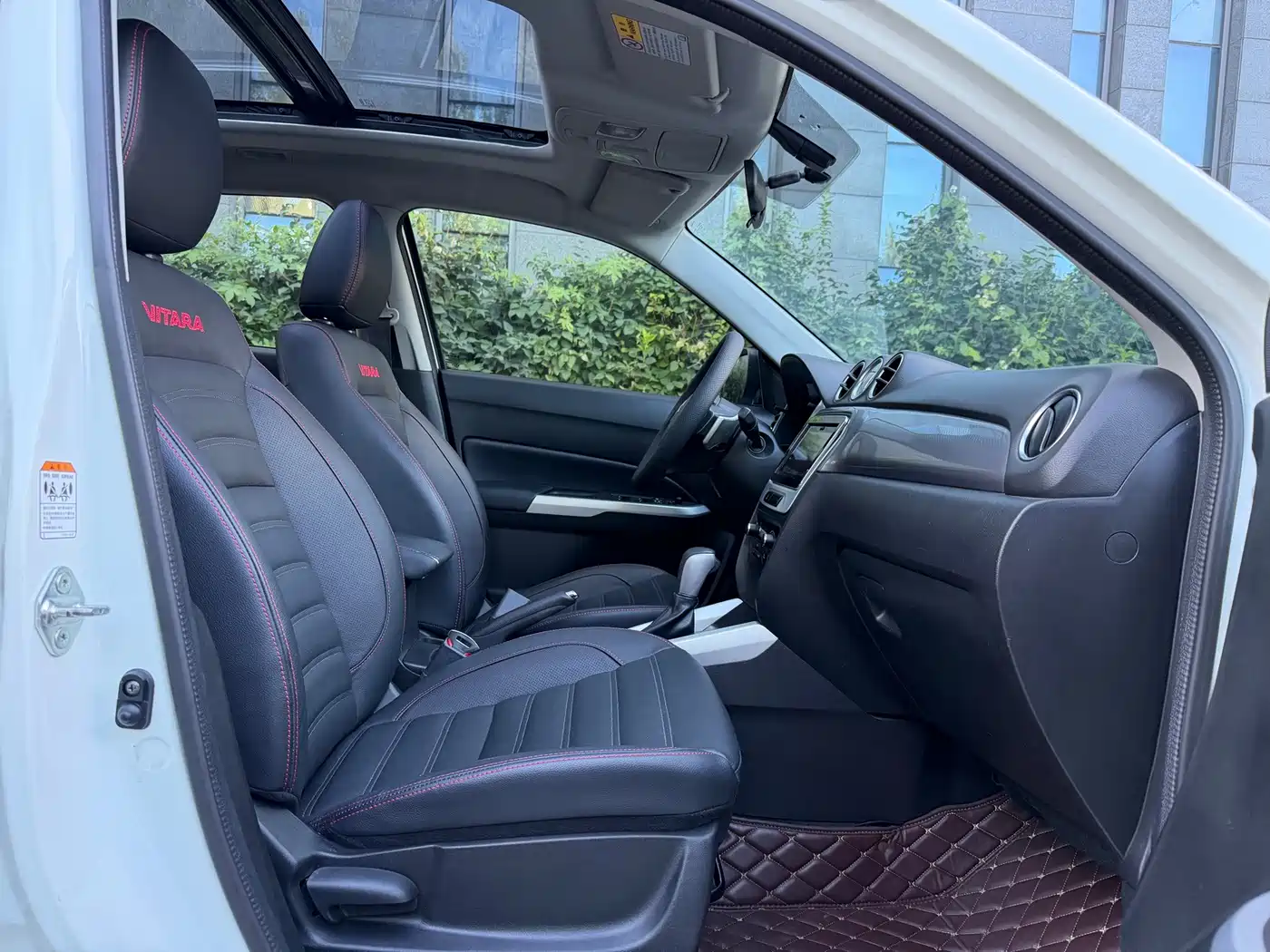 Suzuki Vitara 2016 2016 1.4T Auto 2WD Luxury Model
