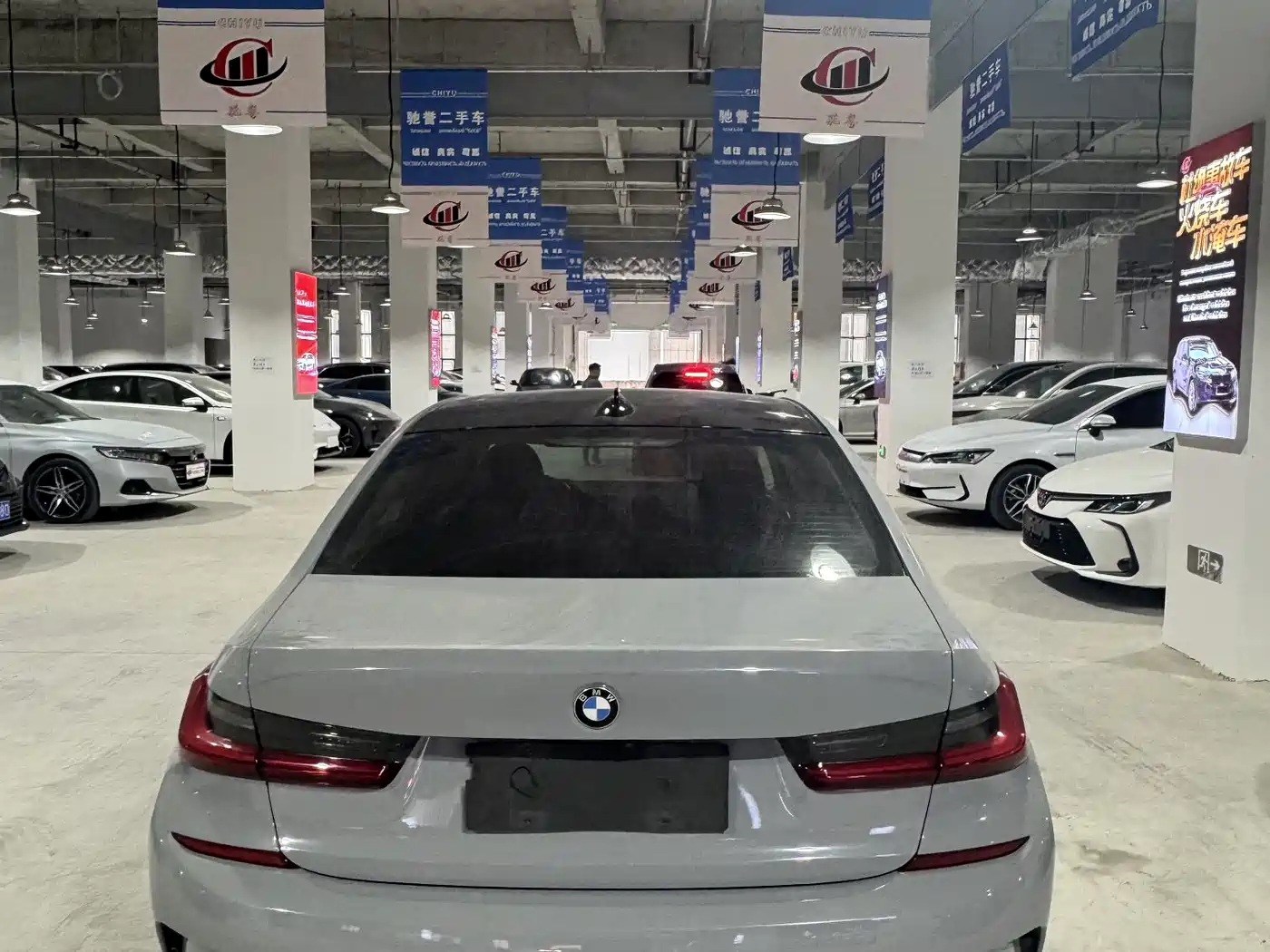 BMW 3-SERIES