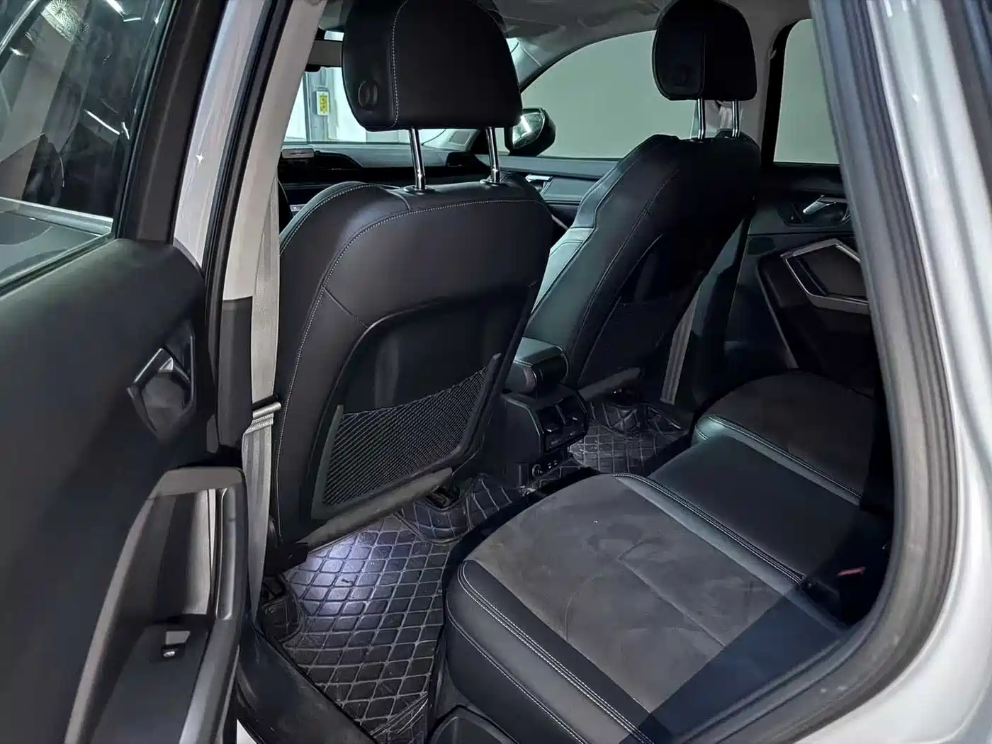 Audi Q3 2022 35 TFSI Fashion Dynamic фото 6