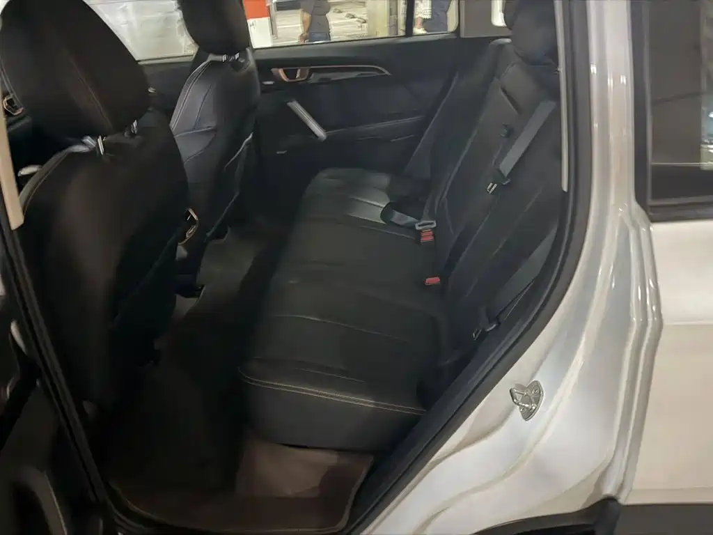 Baojun RS-5 2019 2019 1.5T CVT Intelligent Driving Premium Edition China V