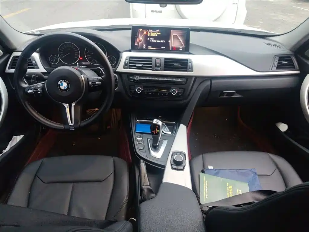 BMW 3 Series 2015 320Li Fashion фото 6