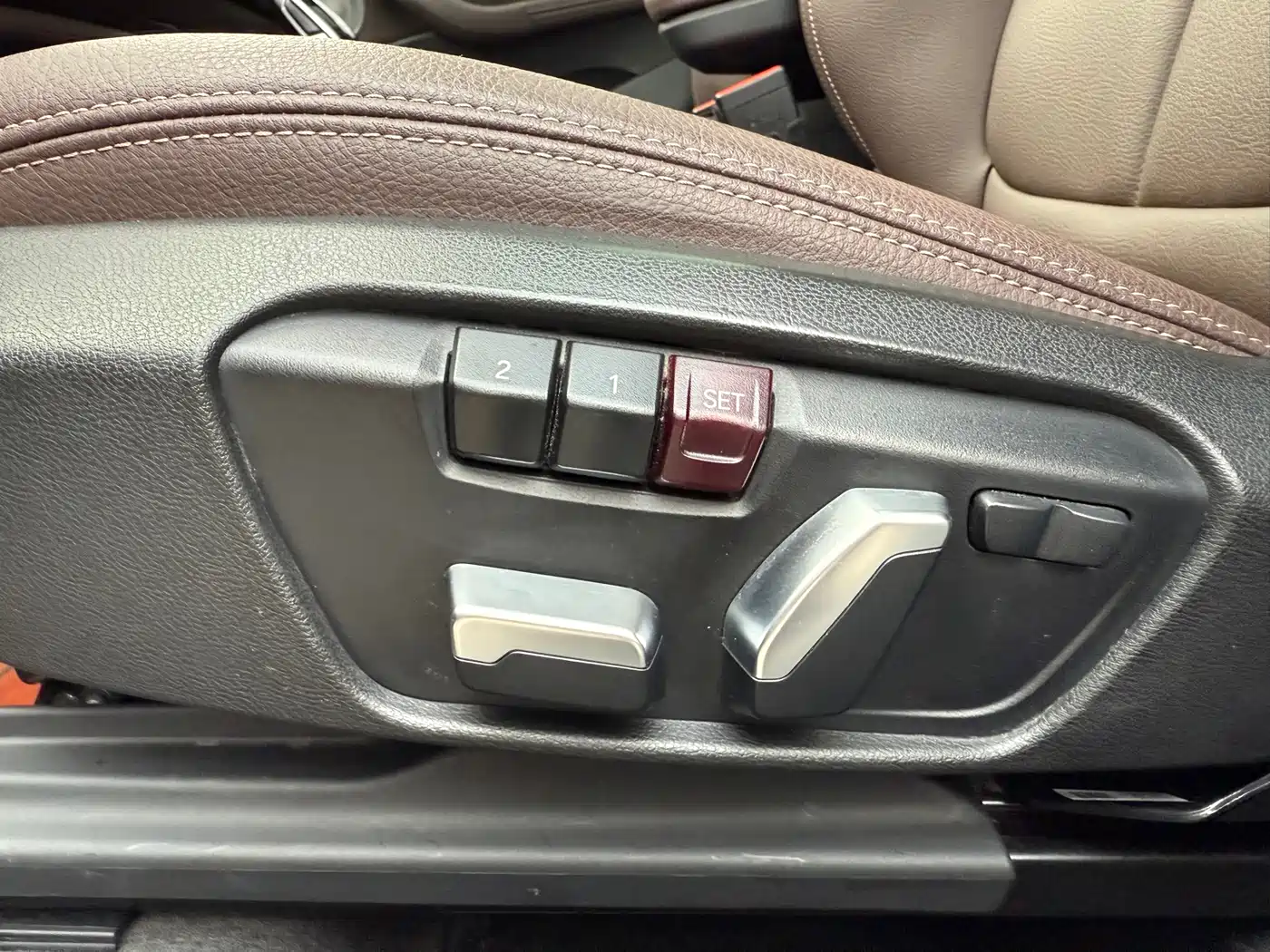 BMW X1 2022 sDrive25Li Leading фото 5