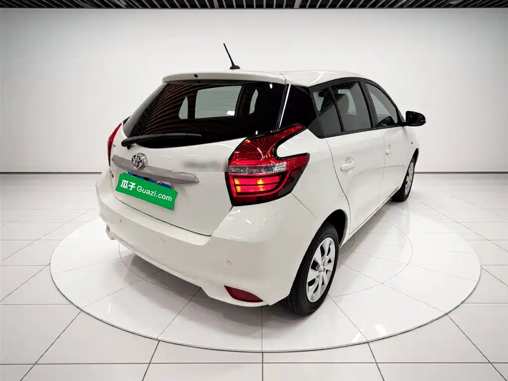 Toyota Vios FS 2017 1.5L CVT Fengchi Edition фото 5