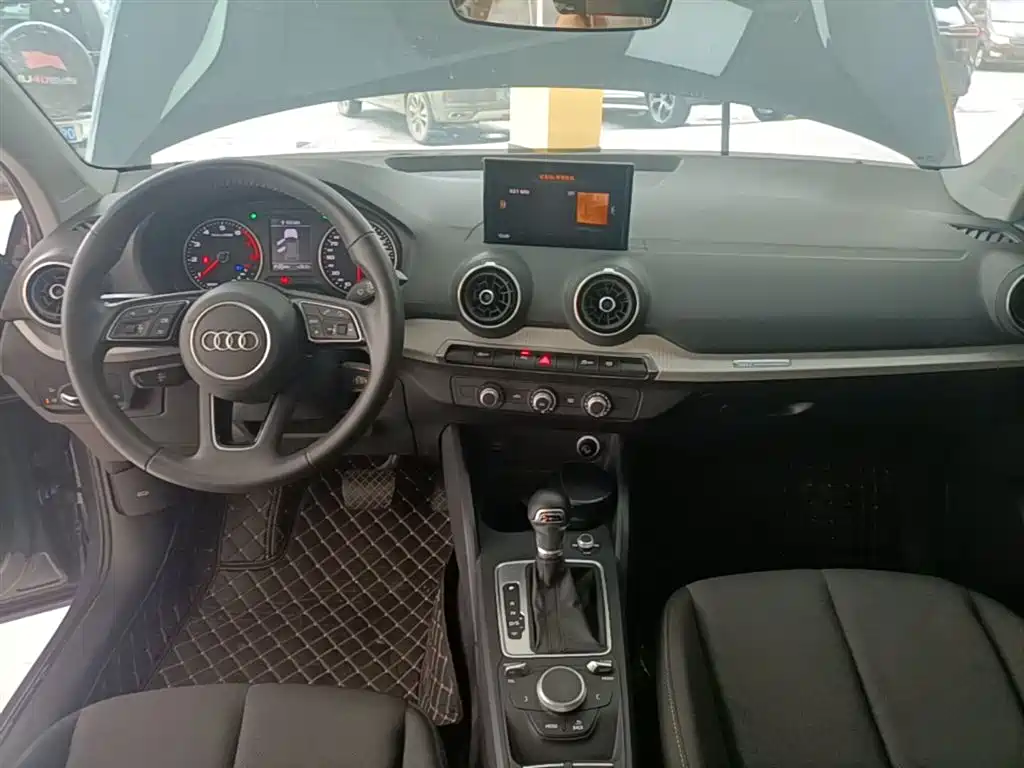 Audi Q2L 2021 35 TFSI Progressive Dynamic фото 10