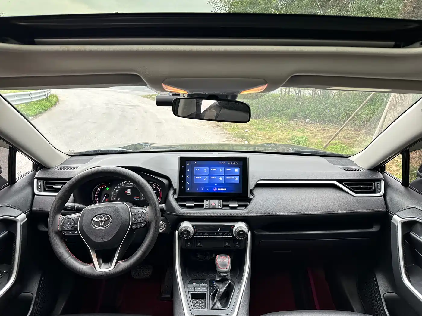 Toyota RAV4 Rongfang 2022 2.0L CVT 2WD Trend Plus Edition фото 7