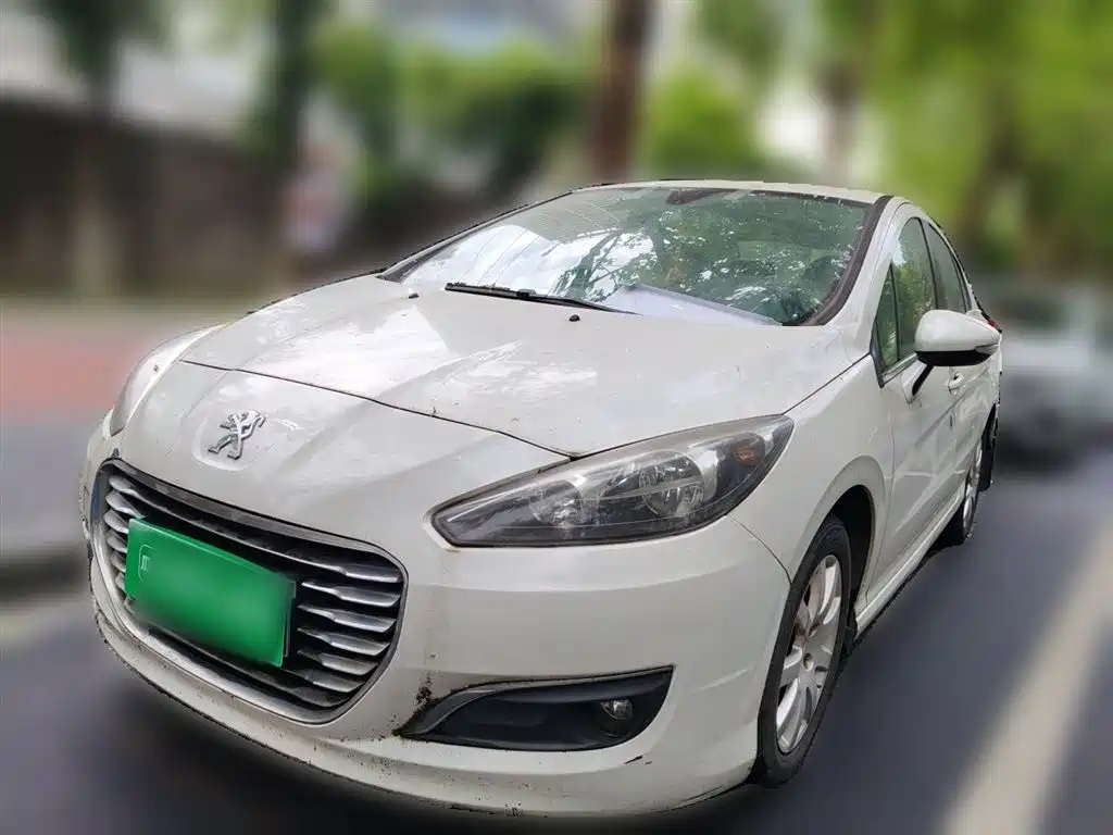 Peugeot 308 2014 Model Joy Edition Classic 1.6L Automatic Superior Style