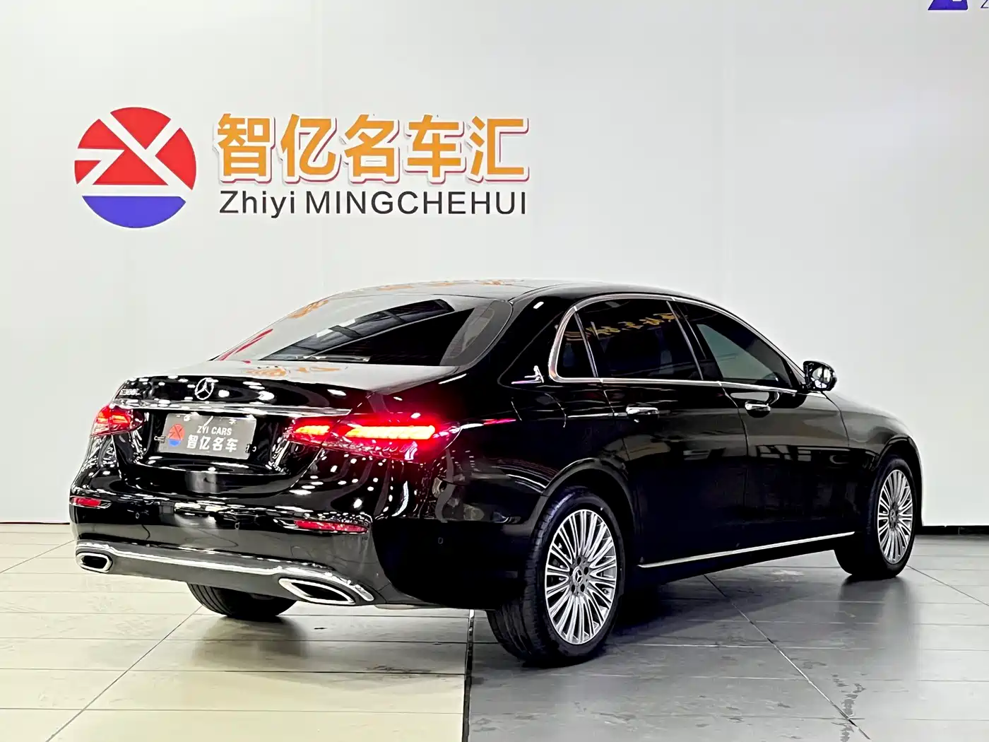 Mercedes-Benz E-Class 2023 Facelift E 300 L Luxury фото 5