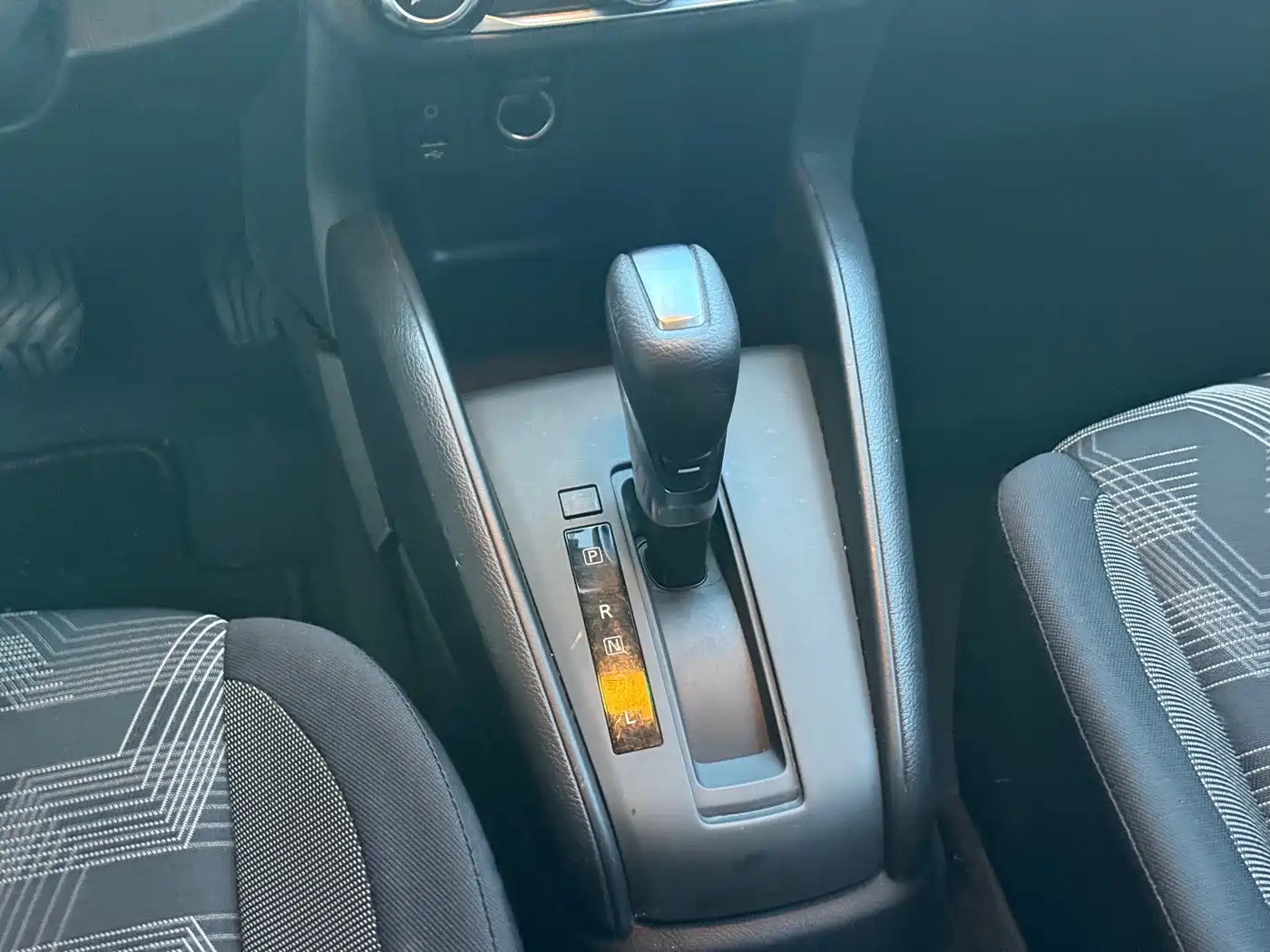 Nissan Kicks 2021 2021 1.5L XL CVT Cool Edition