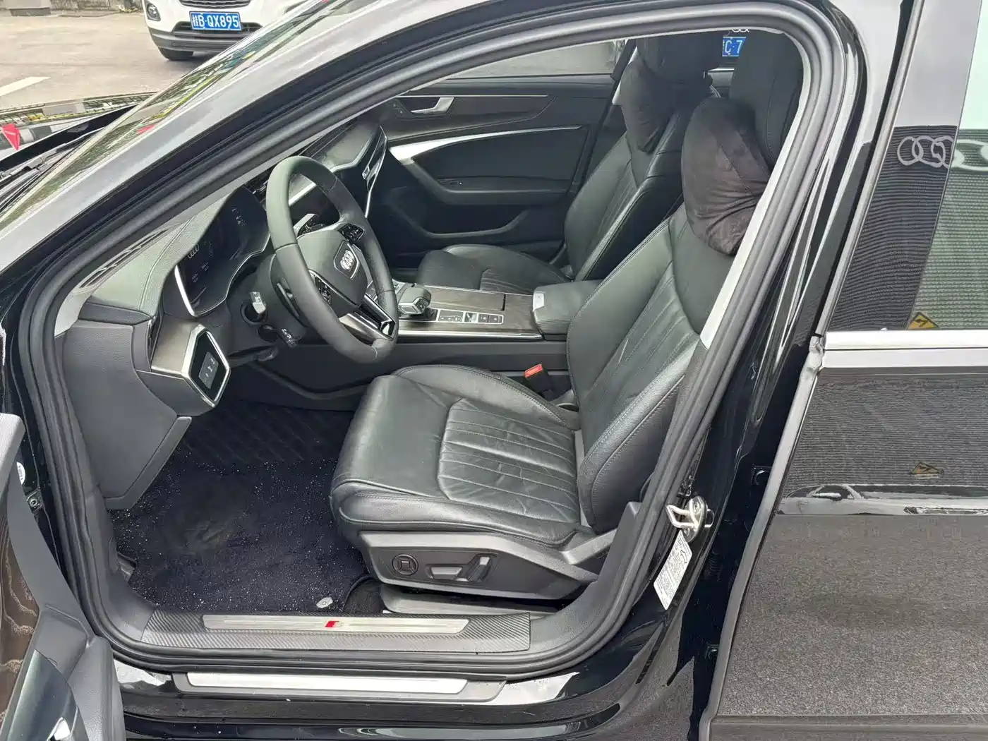 Audi A6L 2021 40 TFSI Luxury Elegance фото 6