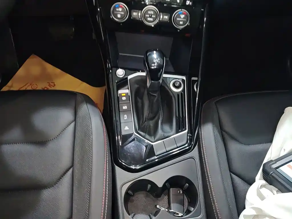 Volkswagen Tayron 2019 330TSI 2WD Luxury China V фото 14