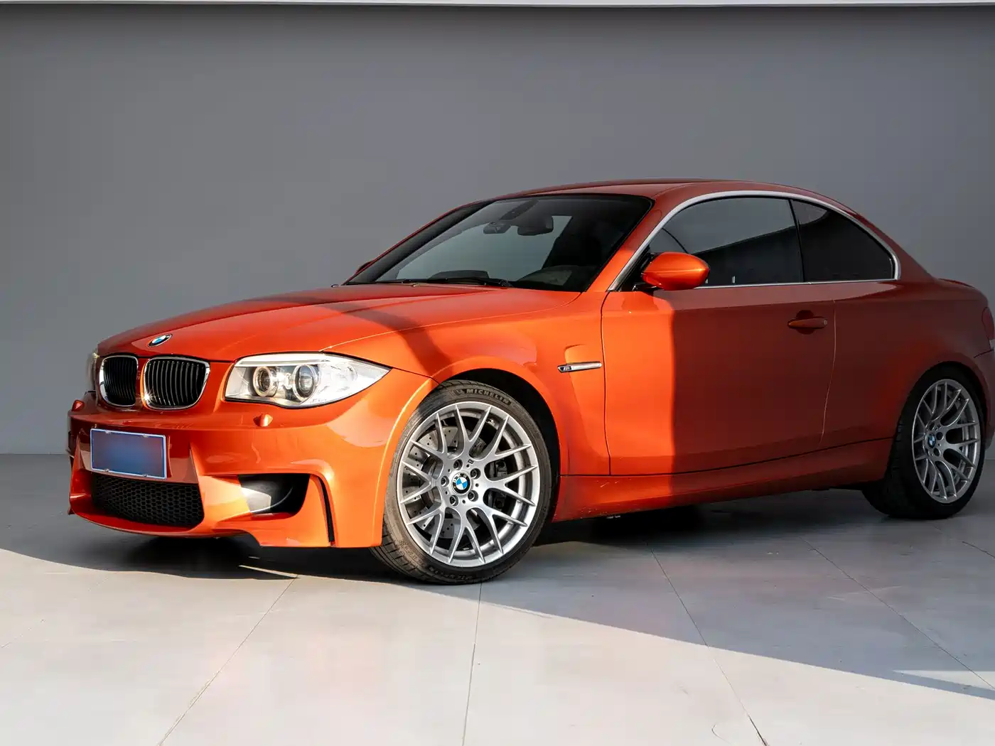 BMW 1 Series M 2011 1M Coupe фото 7