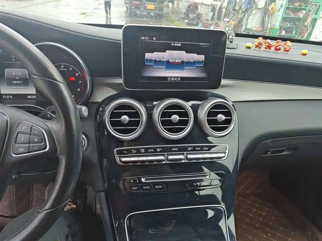 Mercedes-Benz GLC 2018 GLC 200 4MATIC фото 9
